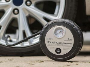 M.N.C. Kompresszor 12V 5A