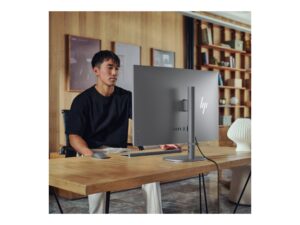 HP OmniStudio X 32-c0000nn U5 125H 31.5i